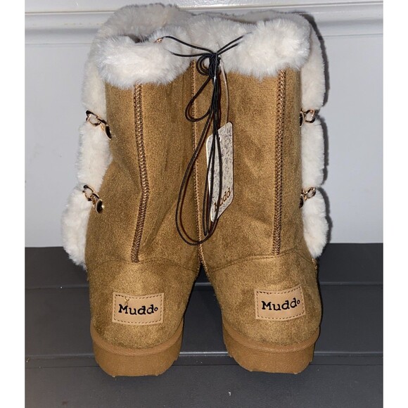 Mudd Women’s Winter Boots SlipOn Faux Fur Decorative Chain Camel Size 9 NWT - Picture 3 of 5